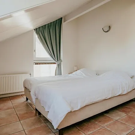 3 Bedroom Stunning In Uitgeest